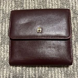 Etienne Aigner like new burgundy wallet.